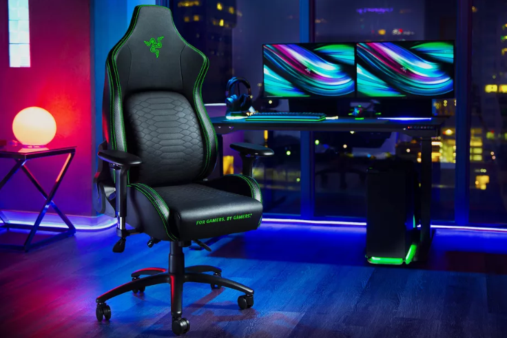 Omega titan online chair